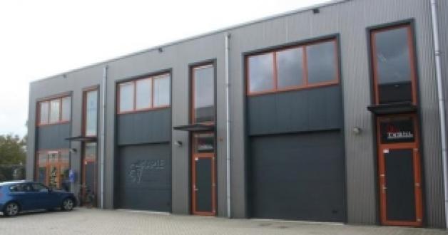 CMC Bedrijfsmakelaars verkoopt bedrijfsunit aan G.T. Lagerweij Rietdekkersbedrijf